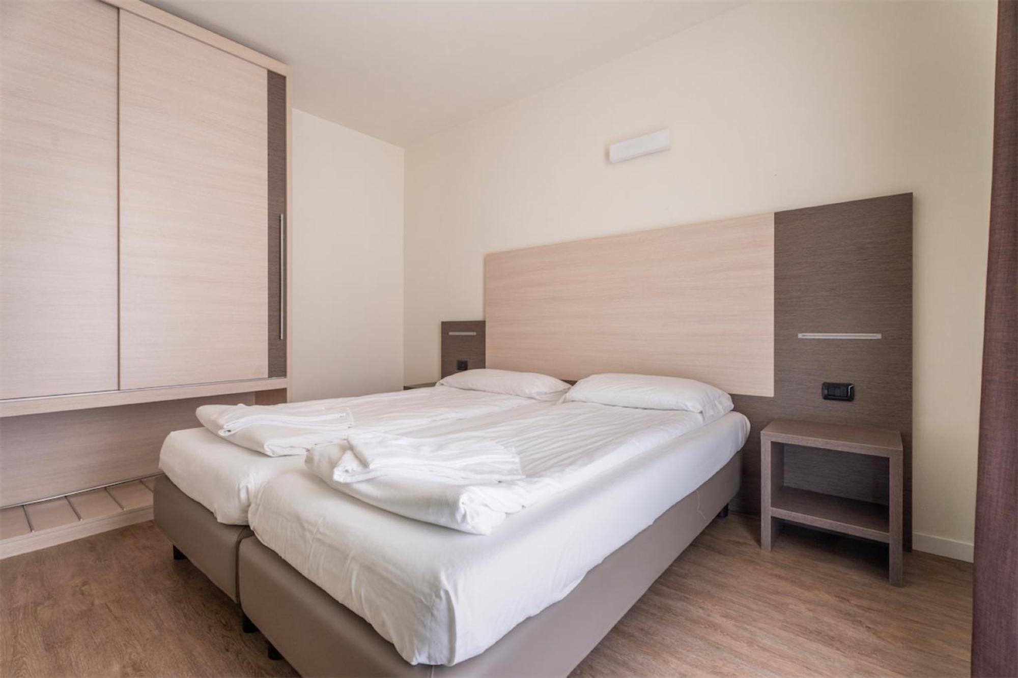 Residence Maroadi Torbole Sul Garda Eksteriør bilde